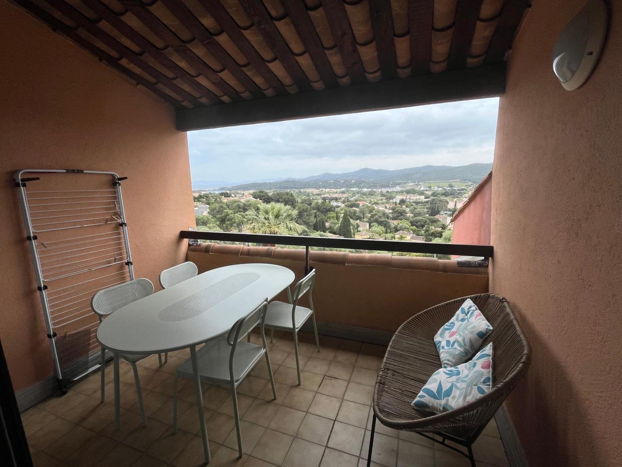 Superbe Duplex 35M2 Vue Mer Avec Piscine Bormes-les-Mimosas Zewnętrze zdjęcie